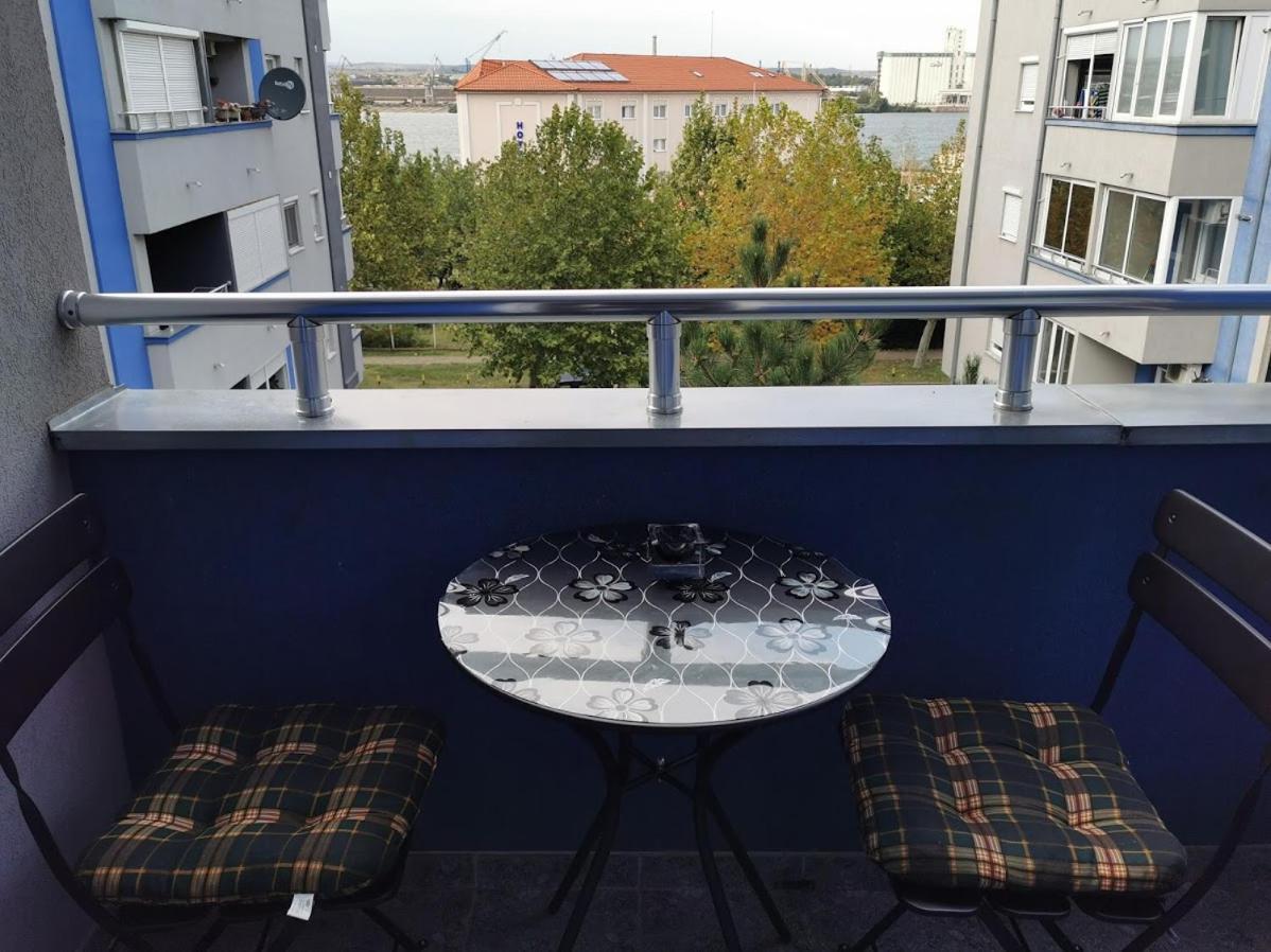 Apartman Bondi 2 Kladovo Exterior foto